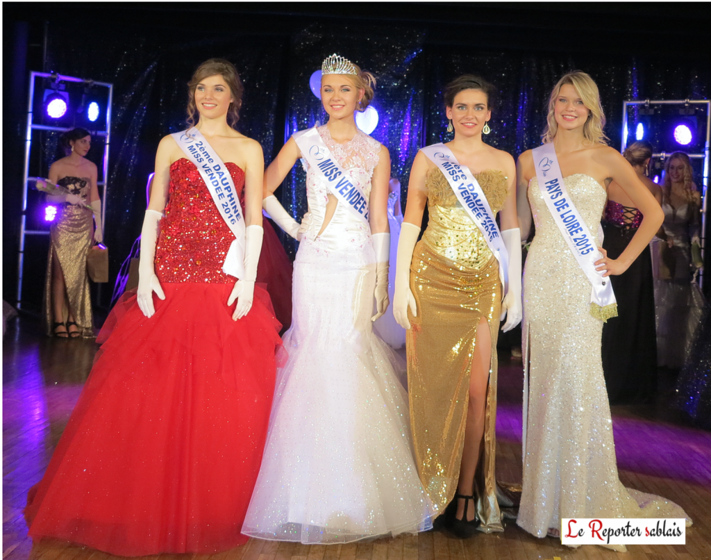 Chloé, Miss Vendée 2016, ses deux dauphines et Miss Pays de Loire 2015