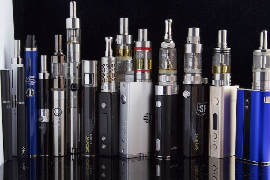 elfbar nachfüll pod läuft aus Cigarette électronique VEEV ONE Gris Métallique main image 1