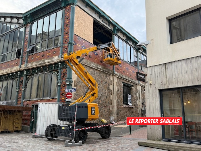 Les Sables-d’Olonne Vendée. HALLES : aucune confusion pour personne !